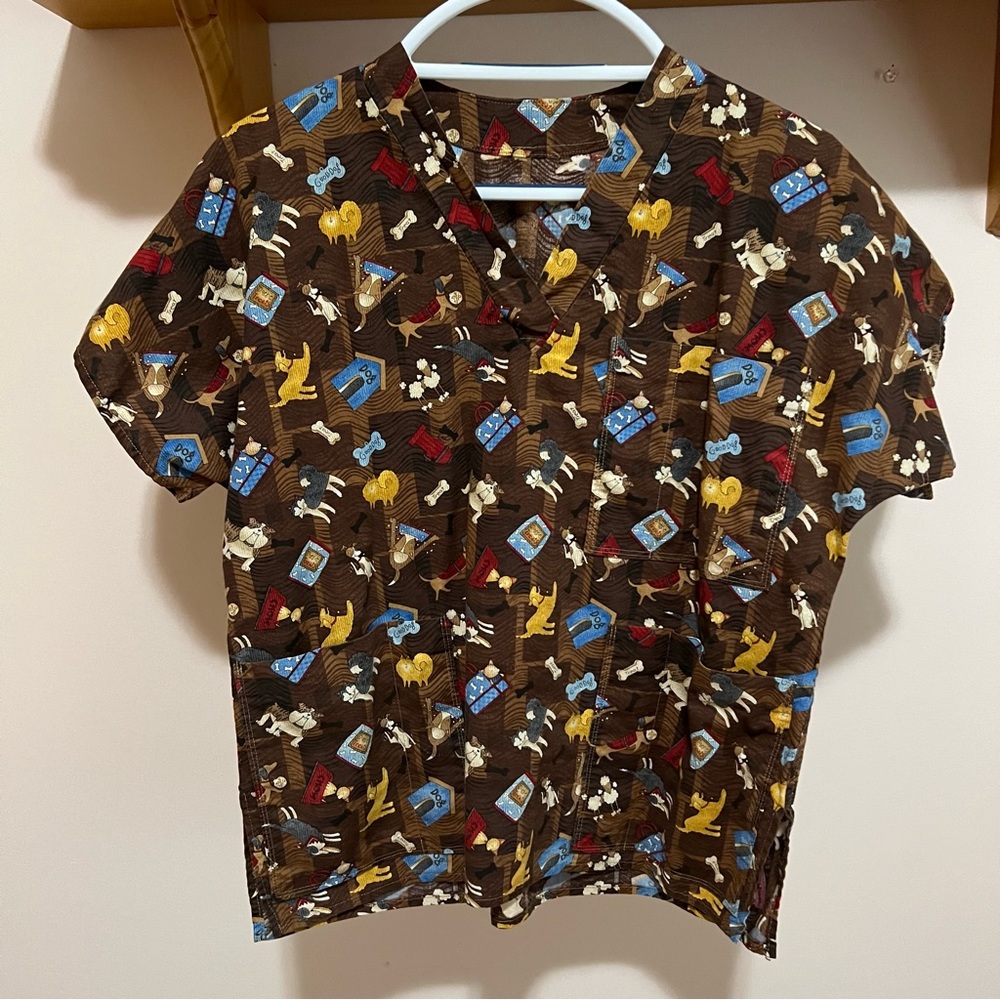 Scrub Top Animals Fire Hydrants Bones Dog Houses Treats  Unisex